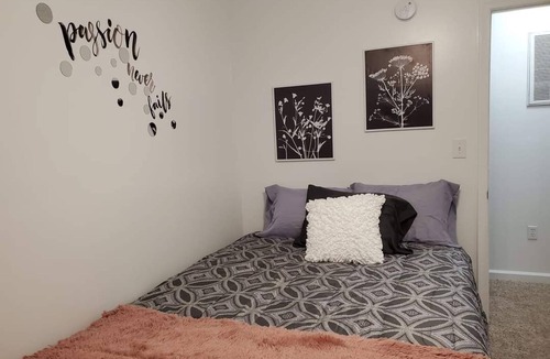 Yale House | Cute and cozy 4bed 2bath home