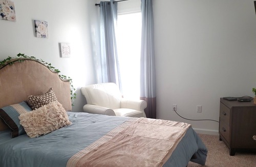 Yale House | Cute and cozy 4bed 2bath home