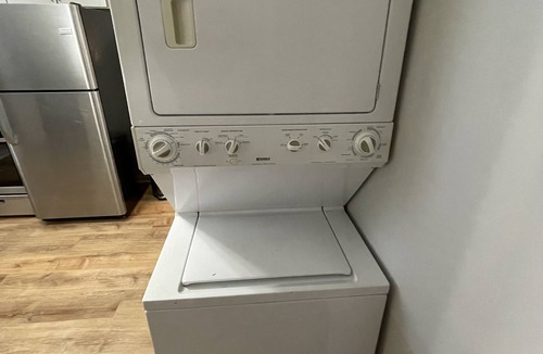 Bowling Green House | Cute and cozy home in BG