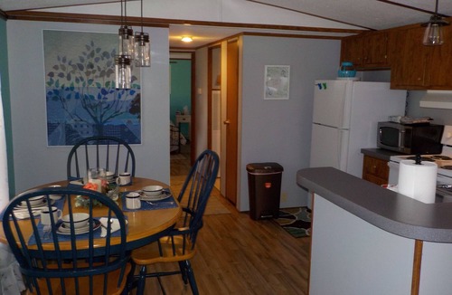 Limestone House | Cute and Quiet Hide-A-way