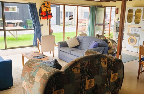 Opito Bay House | Cute As Can Be, By The Sean