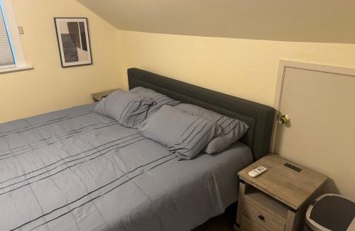 West End Apartment | Cute as HECK!