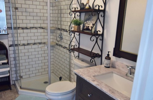 Surfside Beach House | Cute beach cottage just a few blocks from pedestrian beach