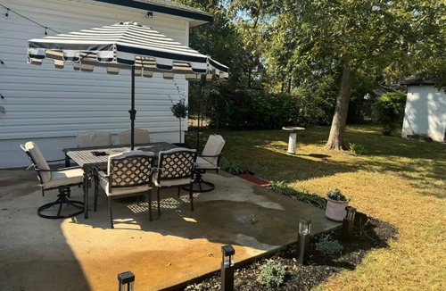 Crestline Heights House | Cute BoHo 3 Bedroom Avondale Cottage