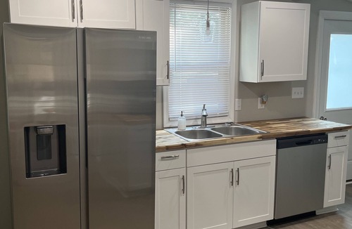 Rustburg House | Cute bungalow near LYH and LU