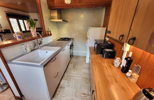 Valdeblore Ski Chalet | Cute chalet surrounded by trees