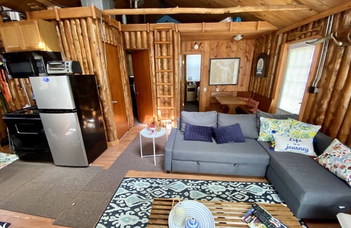 Charlevoix House | Cute Charlevoix Cabin