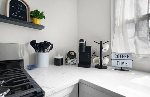 Franklin House | Cute Cottage-New Remodel!