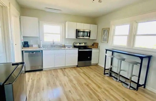 Tracy Other | Cute Cottage on 21 Acre Farm