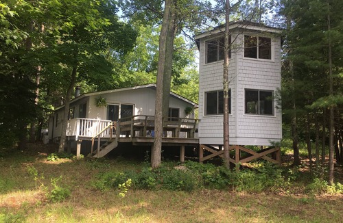 La Pointe House | Cute cottage on the golf course