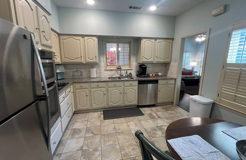 Garland House | Cute & cozy 2bd/2bth home, heated spa, close to DART station, convenient!