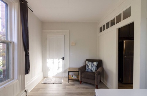 Wellington Apartment | Cute & Cozy, Downtown Wellington