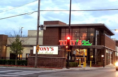 Budlong Woods Apartment | Cute, Cozy, Elegant Budlong Woods