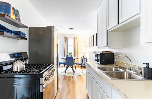 Ferndale Apartment | Cute & Cozy Ferndale Duplex