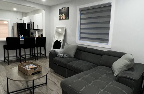 East Kildonan House | Cute cozy home in North Kildonan