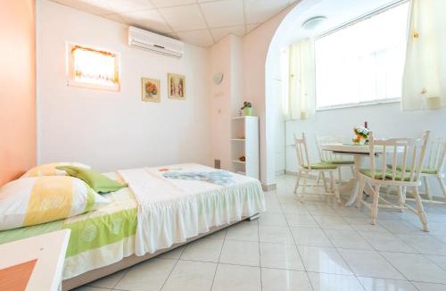 Gorica Apartment | Cute & Cozy Studio