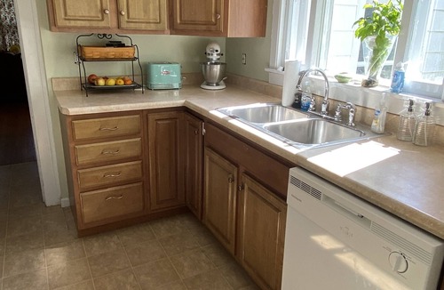 Battle Creek House | Cute Crafter’s Retreat