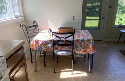 Battle Creek House | Cute Crafter’s Retreat