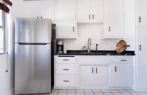Westlake Apartment | Cute Echo Park Apartment