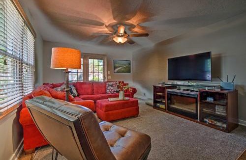 Emporia House | Cute Emporia House - Mins to Downtown & ESU!