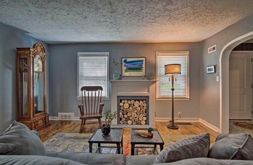 Emporia House | Cute Emporia House - Mins to Downtown & ESU!