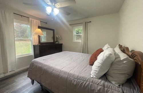 Minden House | Cute home in Overton, Tx