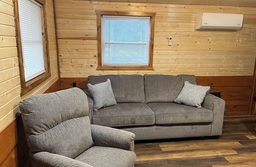 Warrensburg Cabin | Cute Little Cabin #3