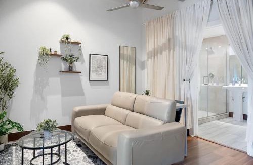 Cedars Apartment | Cute Little Condo no 310
