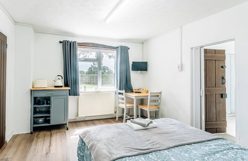 Walberswick Cabin | CUTE MINI-STUDIO IN WALBERSWICK