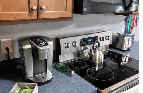 Athens House | Cute, modern Athens stay for couples and groups