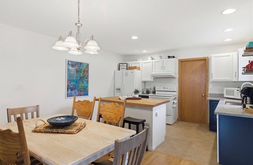 New Buffalo House | Cute New Buffalo Home, Fire Pit, Yard Games, walkable
