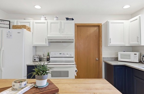 New Buffalo House | Cute New Buffalo Home, Fire Pit, Yard Games, walkable
