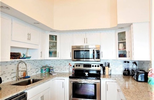 South Ponte Vedra Beach House | Cute Oceanfront House with Almost Private Beach 8 min to Downtown St Augustine