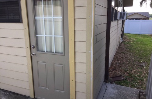 Timber Pond III Apartment | Cute, Quiet And Meticulously Kept. This Private Studio Is Close To Everything.n