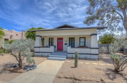 Feldman's House | Cute remodeled bungalow very close to University and downtown