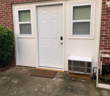 Lithonia Apartment | Cute Studio in Arbor Links