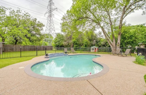 North Richland Hills House | Cute three bedroom one bath home with private pool