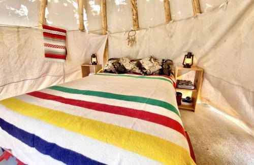 Petaca House | Cute Tipi in Tres Piedras for New Mexico Glamping Escapes