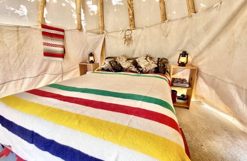 Petaca House | Cute Tipi in Tres Piedras for New Mexico Glamping Escapes