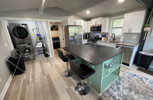 Carrollton House | Cutest Bungalow in Carrollton