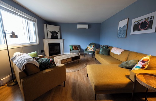 Sauble Beach House | cutest home in Sauble - 5 min. walk to the beach!