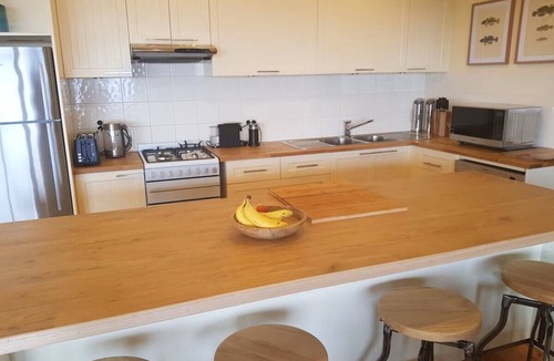 Cuttlefish Bay House | Cuttlefish Bay Cottage | Australia View | Luxury