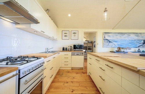 Cuttlefish Bay House | Cuttlefish Bay Cottage | Australia View | Luxury