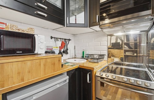 Arts-et-Metiers Apartment | #CuttleStudio @ Paris Le Marais
