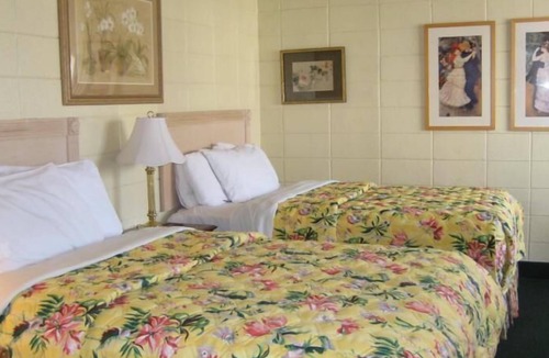 Northeast Virginia Beach Hotel | Cutty Sark Efficiencies