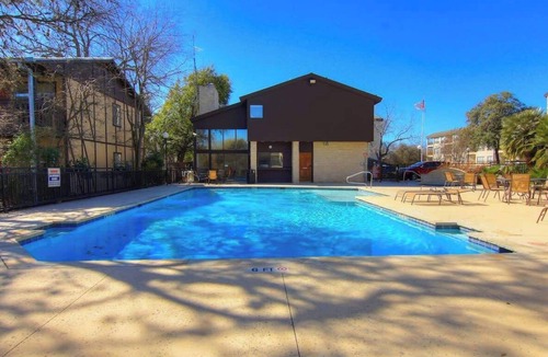 New Braunfels Condo | CW B206 Rivers Edge