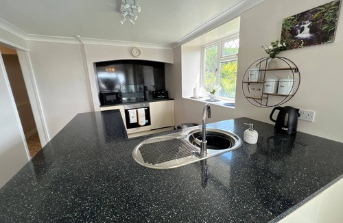 Cadoxton House | Cwmbach Cottages