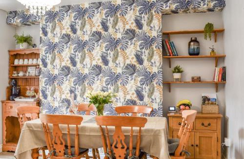 Cwmcarn House | Cwmcarn Cottage