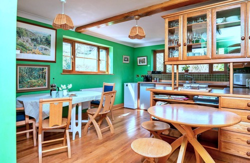 Llanidloes House | Cwmfron House