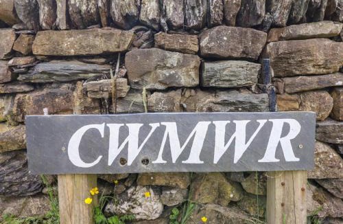 Pennant Melangell House | Cwmwr